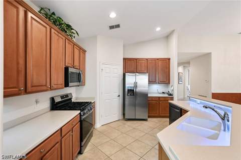 1626 Tarpon Bay Dr S 202, Naples FL - photo 12 of 49