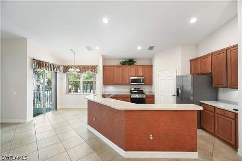1626 Tarpon Bay Dr S 202, Naples FL - photo 8 of 49