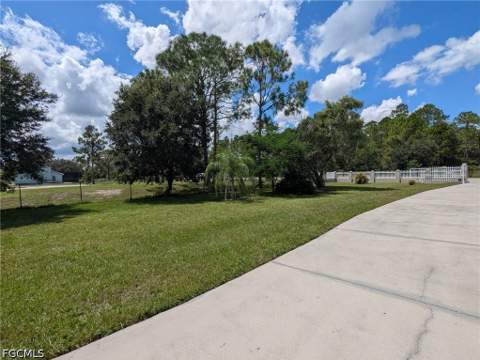 2730 2nd St NE, Naples FL - photo 17 of 18
