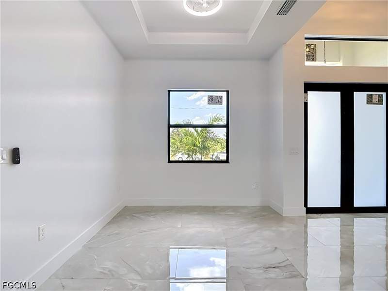 3 bedroom SingleFamilyResidence at 105 Ruby Ave N, Lehigh Acres, Lehigh Acres — photo 3