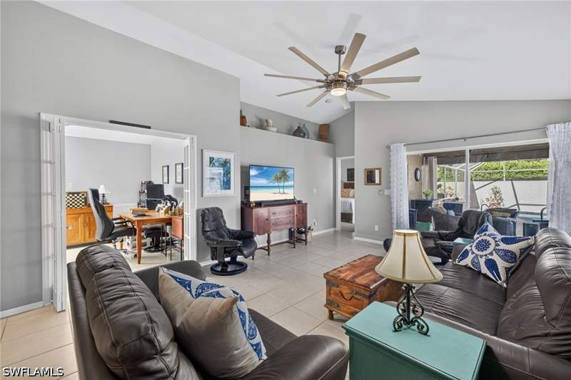 3 bedroom SingleFamilyResidence at 11071 Linnet Ln, Longshore Lake, Naples — photo 5