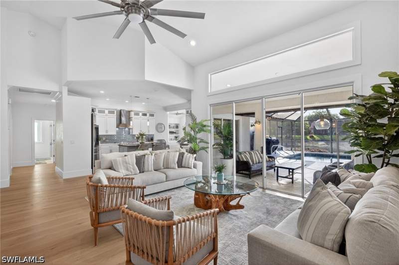 4 bedroom SingleFamilyResidence at 7657 Ponte Verde Way, Monterey, Naples — photo 4