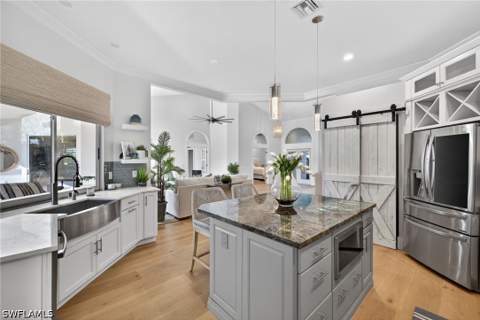 7657 Ponte Verde Way, Naples FL - photo 7 of 37