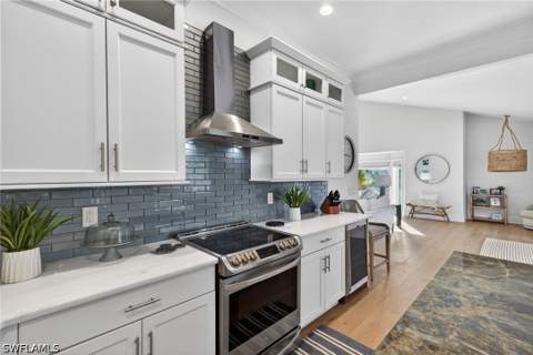 7657 Ponte Verde Way, Naples FL - photo 8 of 37
