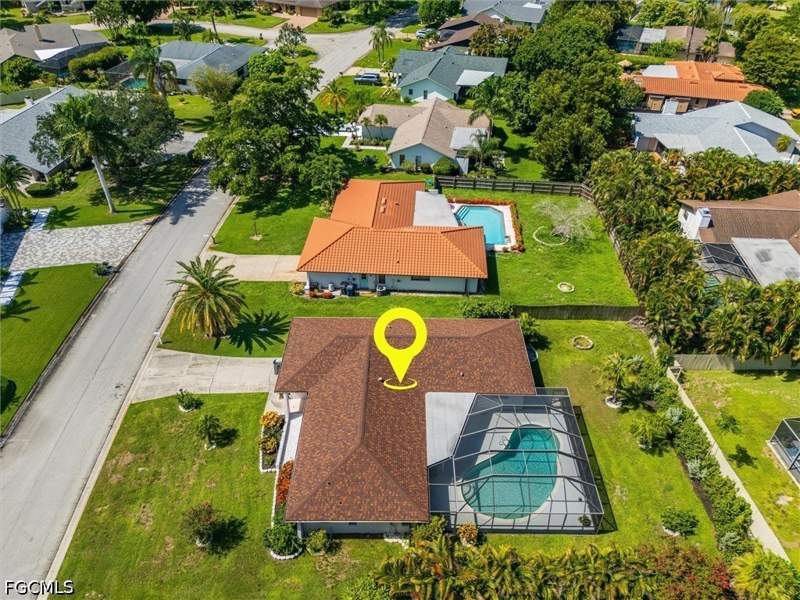 3 bedroom SingleFamilyResidence at 1504 Beechwood Trl, Whiskey Creek, Fort Myers — photo 2
