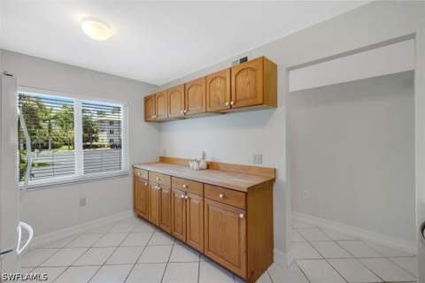 3051 Sandpiper Bay Cir I101, Naples FL - photo 9 of 30