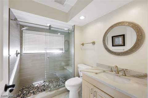 529 Bay Villas Ln, Naples FL - photo 17 of 25