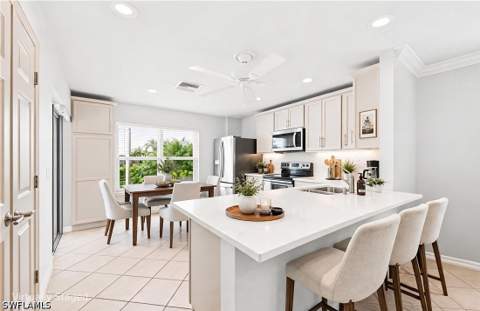 8732 Querce Ct, Naples FL - photo 7 of 50