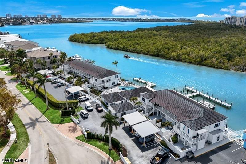 1 bedroom Condominium at 1170 Edington Pl A3, Florida Pavilion Club, Marco Island — photo 2
