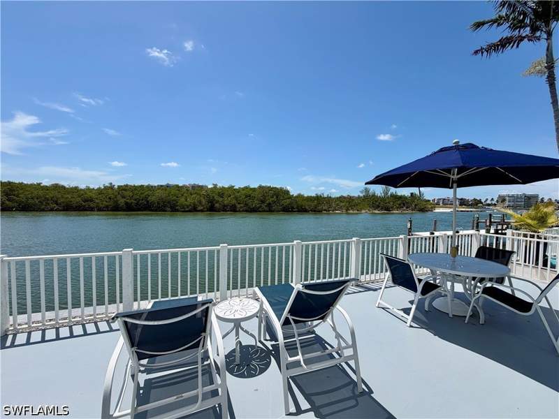 1 bedroom Condominium at 1170 Edington Pl A3, Florida Pavilion Club, Marco Island — photo 4