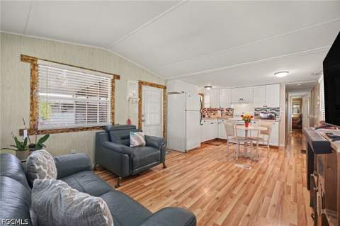 881 Homestead Dr, North Fort Myers FL - photo 7 of 27