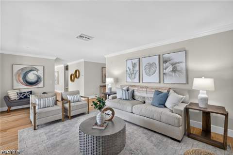 1590 Sandpiper St, Naples FL - photo 6 of 30