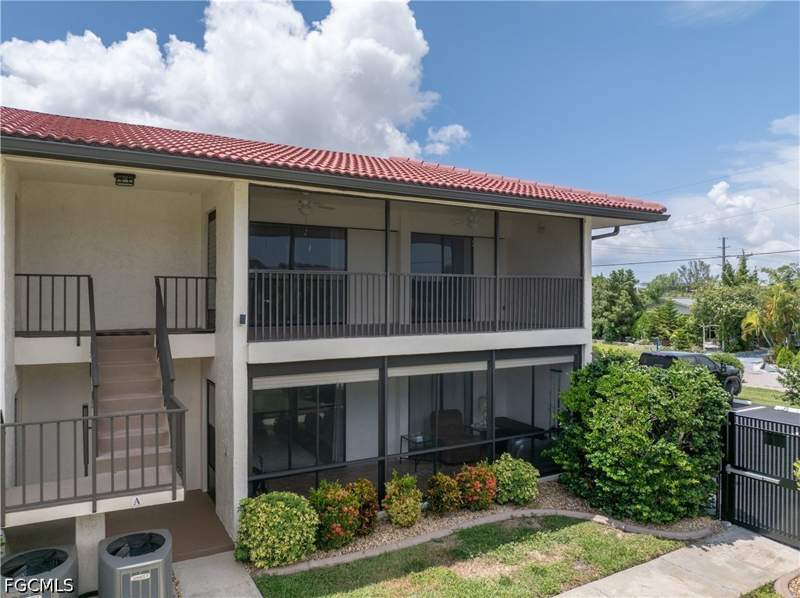 2 bedroom Condominium at 4705 Santa Barbara Blvd 3, Santa Barbara Condo, Cape Coral — photo 4
