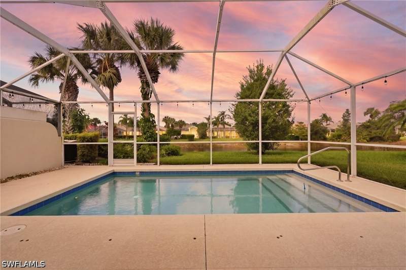 2 bedroom Attached at 28148 Goby Trl, Village Walk Of Bonita Springs, Bonita Springs — photo 2