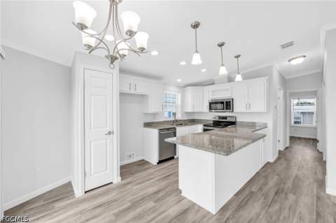 17142/17145 Casselberry Ln, Fort Myers FL - photo 6 of 26