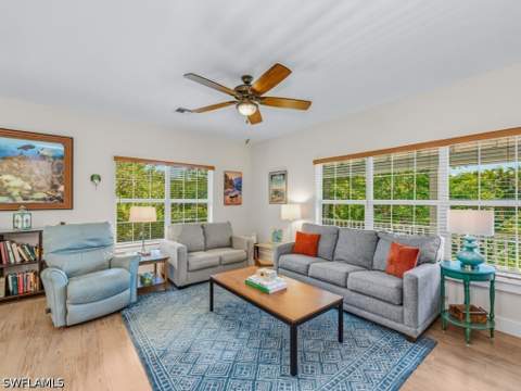 2023 Mills Ln, Naples FL - photo 12 of 35
