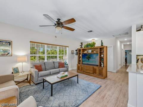 2023 Mills Ln, Naples FL - photo 14 of 35