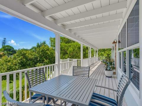 2023 Mills Ln, Naples FL - photo 7 of 35
