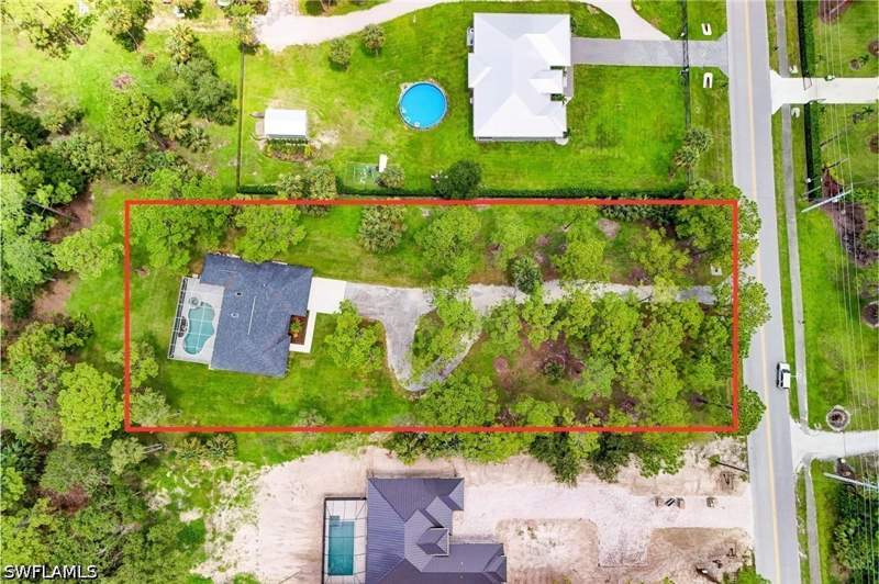 3 bedroom SingleFamilyResidence at 171 5th St SW, Golden Gate Estates, Naples — photo 2
