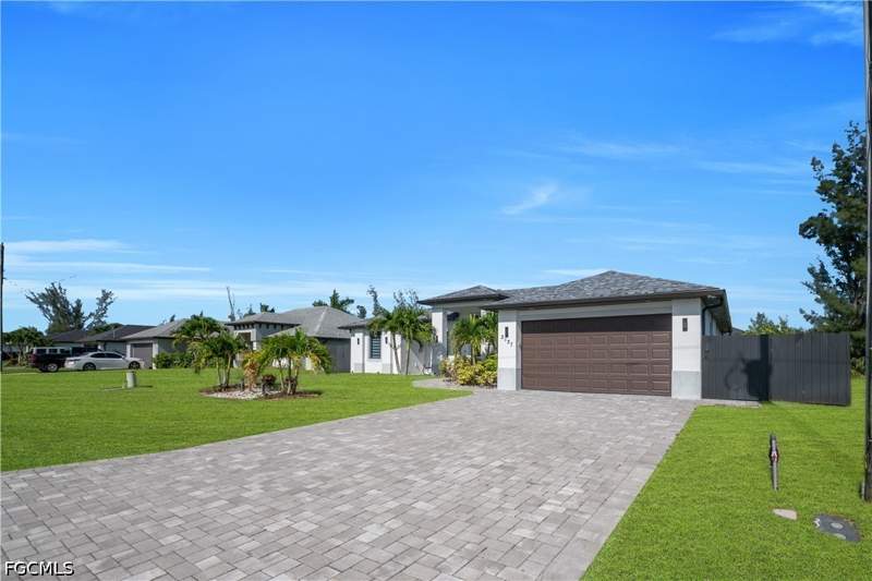 3 bedroom SingleFamilyResidence at 2127 SW 17th Pl, Cape Coral, Cape Coral — photo 5