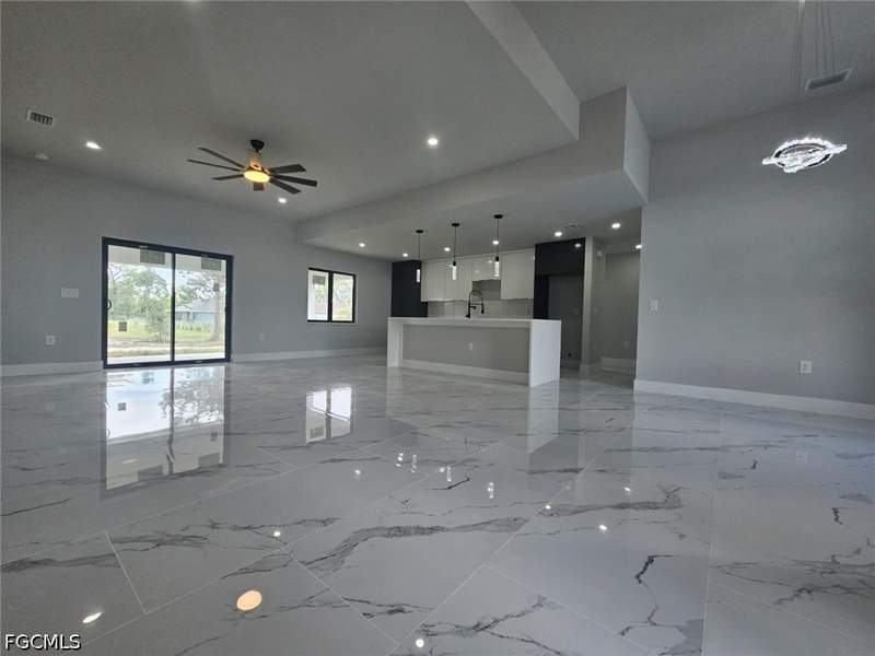 3 bedroom SingleFamilyResidence at 1102 Poinsettia Ave, Lehigh Acres, Lehigh Acres — photo 3
