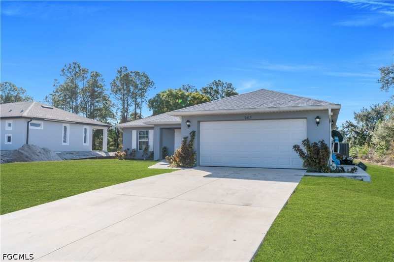 3 bedroom SingleFamilyResidence at 2617 53rd St W, Lehigh Acres, Lehigh Acres — photo 1