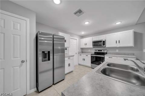 2617 53rd St W, Lehigh Acres FL - photo 7 of 37