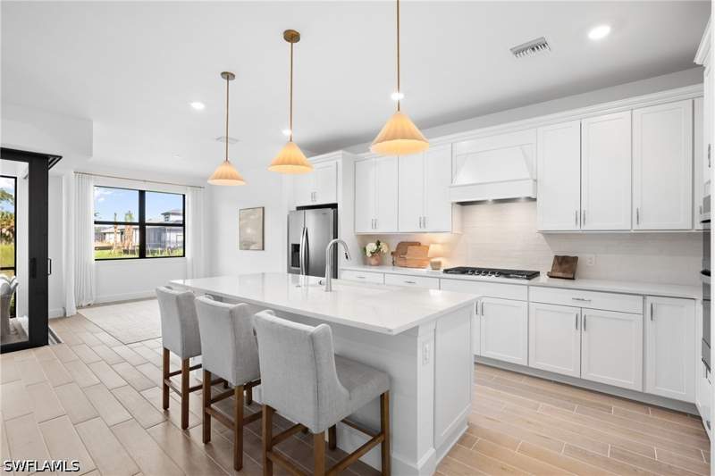 4 bedroom SingleFamilyResidence at 19856 Fox Grove Dr, Verdana Village, Estero — photo 4