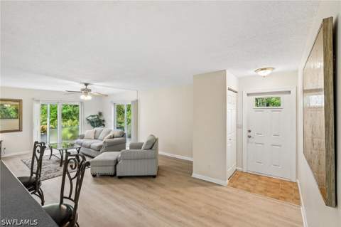 248 Palm Dr 5, Naples FL - photo 11 of 48