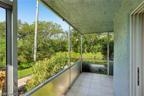 248 Palm Dr 5, Naples FL - photo 18 of 48