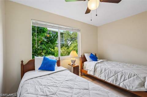 248 Palm Dr 5, Naples FL - photo 20 of 48