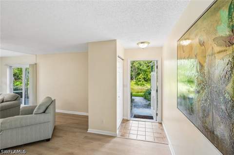 248 Palm Dr 5, Naples FL - photo 7 of 48