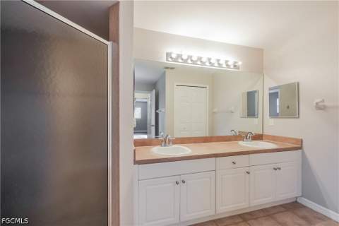 180 Thornton Ave S, Lehigh Acres FL - photo 12 of 15