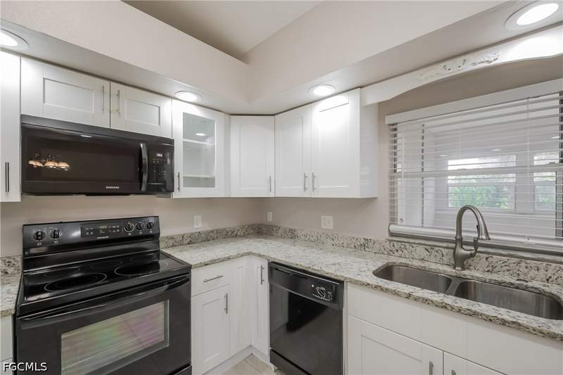 4 bedroom SingleFamilyResidence at 180 Thornton Ave S, Twin Lakes, Lehigh Acres — photo 5