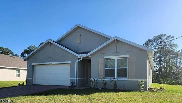 4 bedroom SingleFamilyResidence at 20580 Charles St, Alva, Alva — photo 1