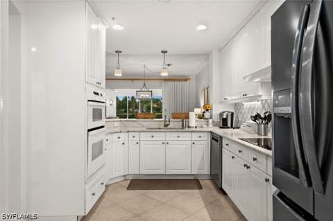 740 Waterford Dr 103, Naples FL - photo 19 of 45