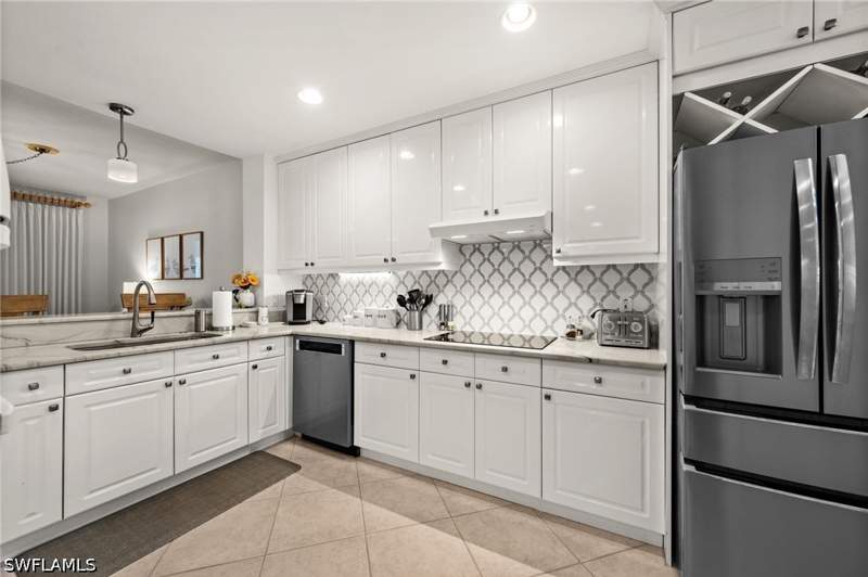 3 bedroom Condominium at 740 Waterford Dr 103, Eagle Creek Country Club, Naples — photo 4