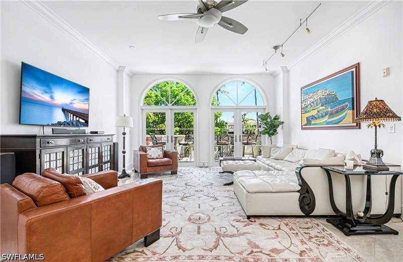2 bedroom Condominium at 780 5th Ave S 203, Olde Naples, Naples — photo 3