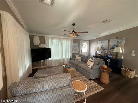 1626 Diamond Lake Cir, Naples FL - photo 13 of 26