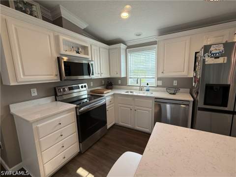 1626 Diamond Lake Cir, Naples FL - photo 16 of 26