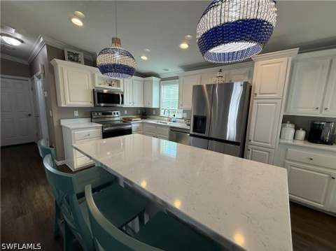 1626 Diamond Lake Cir, Naples FL - photo 17 of 26