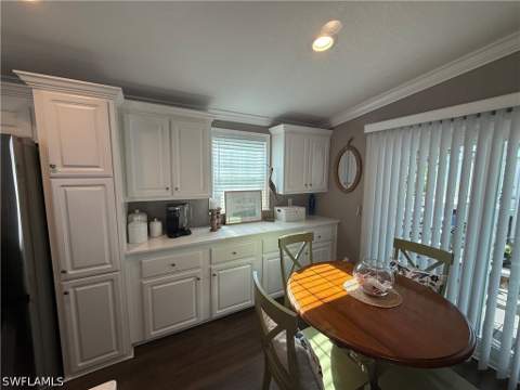 1626 Diamond Lake Cir, Naples FL - photo 19 of 26