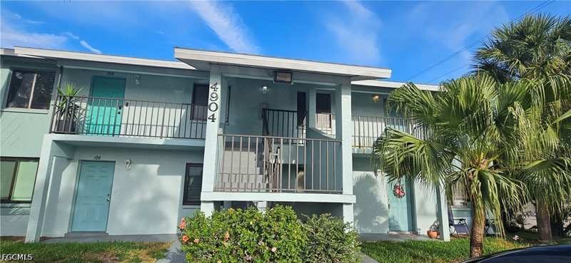 2 bedroom Condominium at 4904 Vincennes Ct 209, Miramar Arms Condo, Cape Coral — photo 1