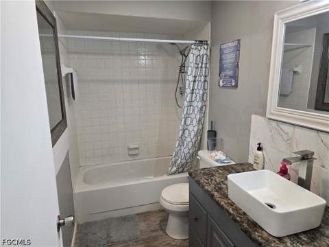 1617 SE 26th St 202, Cape Coral FL - photo 18 of 25