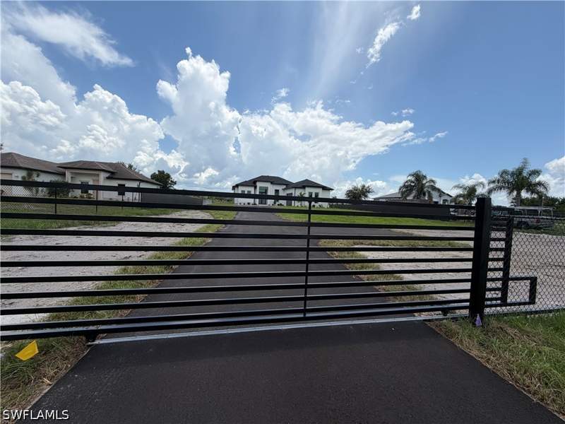 3 bedroom SingleFamilyResidence at 3806 60th Ave NE, Golden Gate Estates, Naples — photo 2