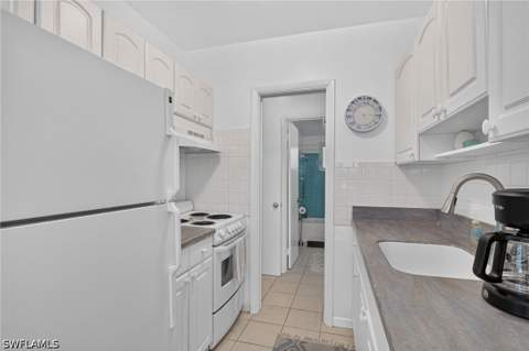 534 4th Ave S 3, Naples FL - photo 11 of 50