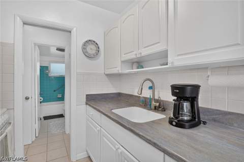 534 4th Ave S 3, Naples FL - photo 12 of 50