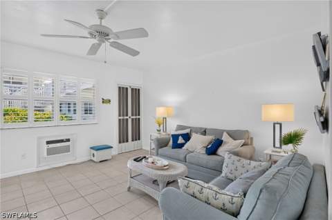 534 4th Ave S 3, Naples FL - photo 7 of 50