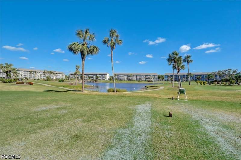2 bedroom Condominium at 14771 Hole In 1 Cir 106, Golfview Golf & Racquet Club, Fort Myers — photo 4