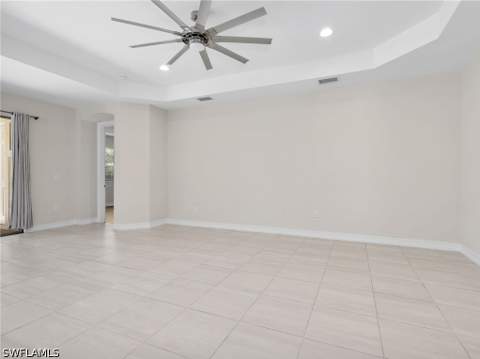 16382 Barclay Ct, Naples FL - photo 13 of 38